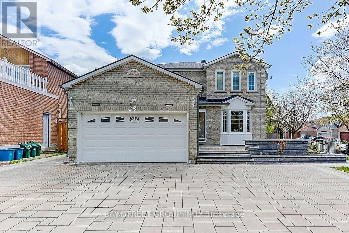 Property Photo:  29 Featherstone Avenue  ON L3S 2H2 