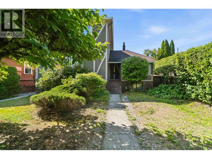 Property Photo:  205 Fourth Avenue  BC V3L 1N5 