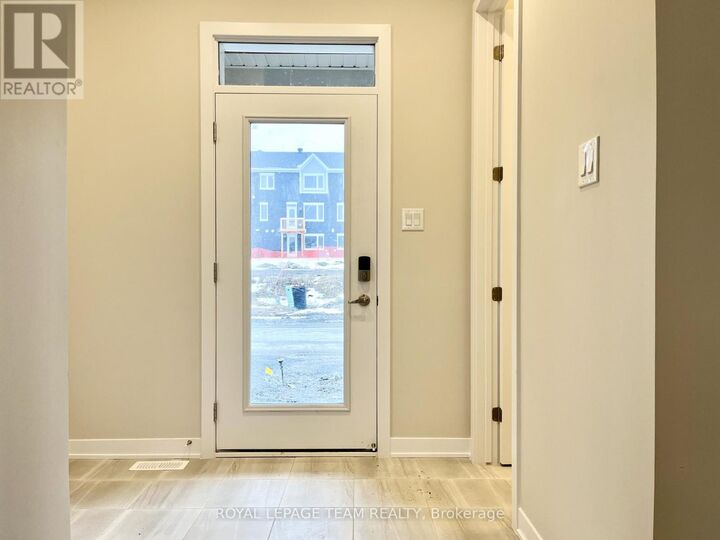 Property Photo: 622 Expansion Road ON K2J 7G3