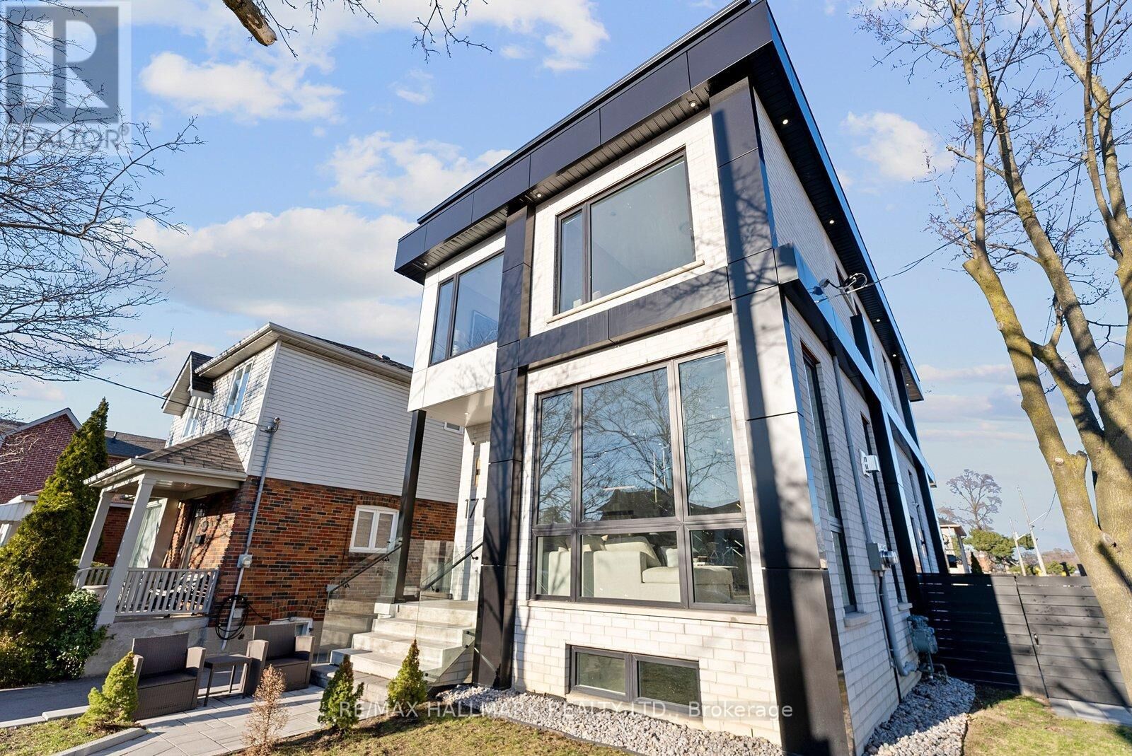 Property Photo:  171 Durant Avenue  ON M4J 4W5 