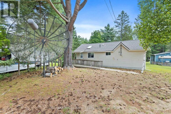 Property Photo:  39 Hobo Lane  ON K0L 1C0 