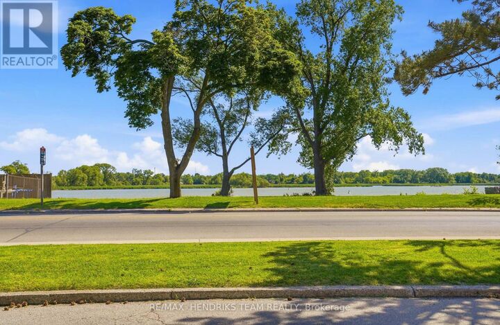 Property Photo: 105 Main Street West 38 ON N1A 3C8