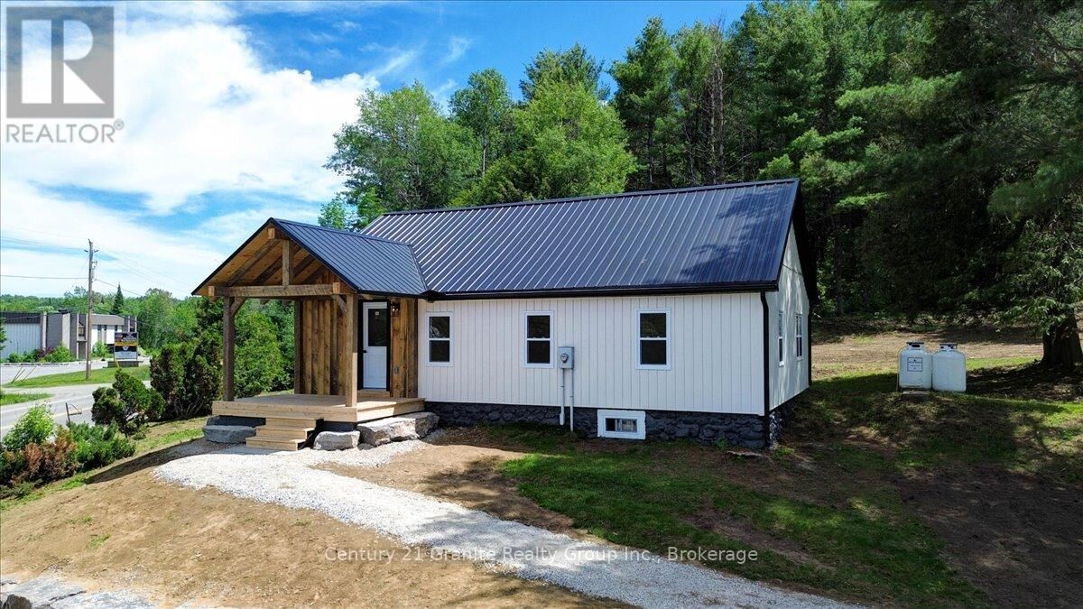 Property Photo:  27607 Hwy 62 Highway South  ON K0L 1C0 