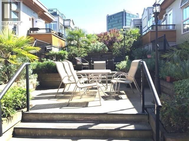 Property Photo:  638 West 6th Avenue 35  BC V5Z 1A3 