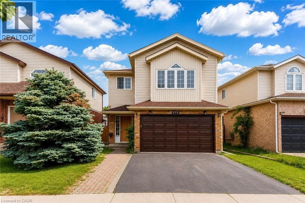 Property Photo: 213 Grey Fox Drive ON N2E 3N7