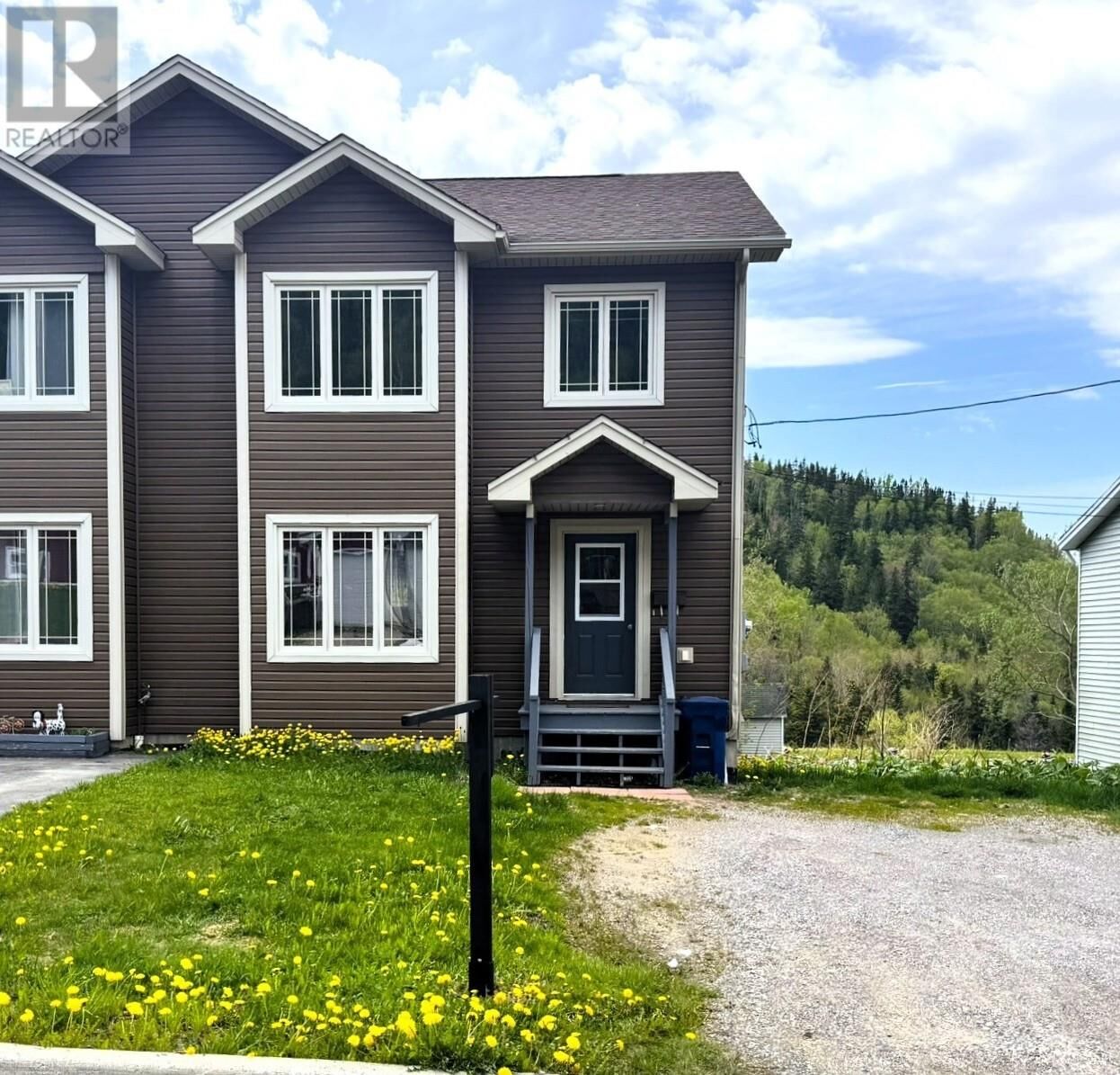 Property Photo:  122 Bayview Heights  NL A2H 5W8 