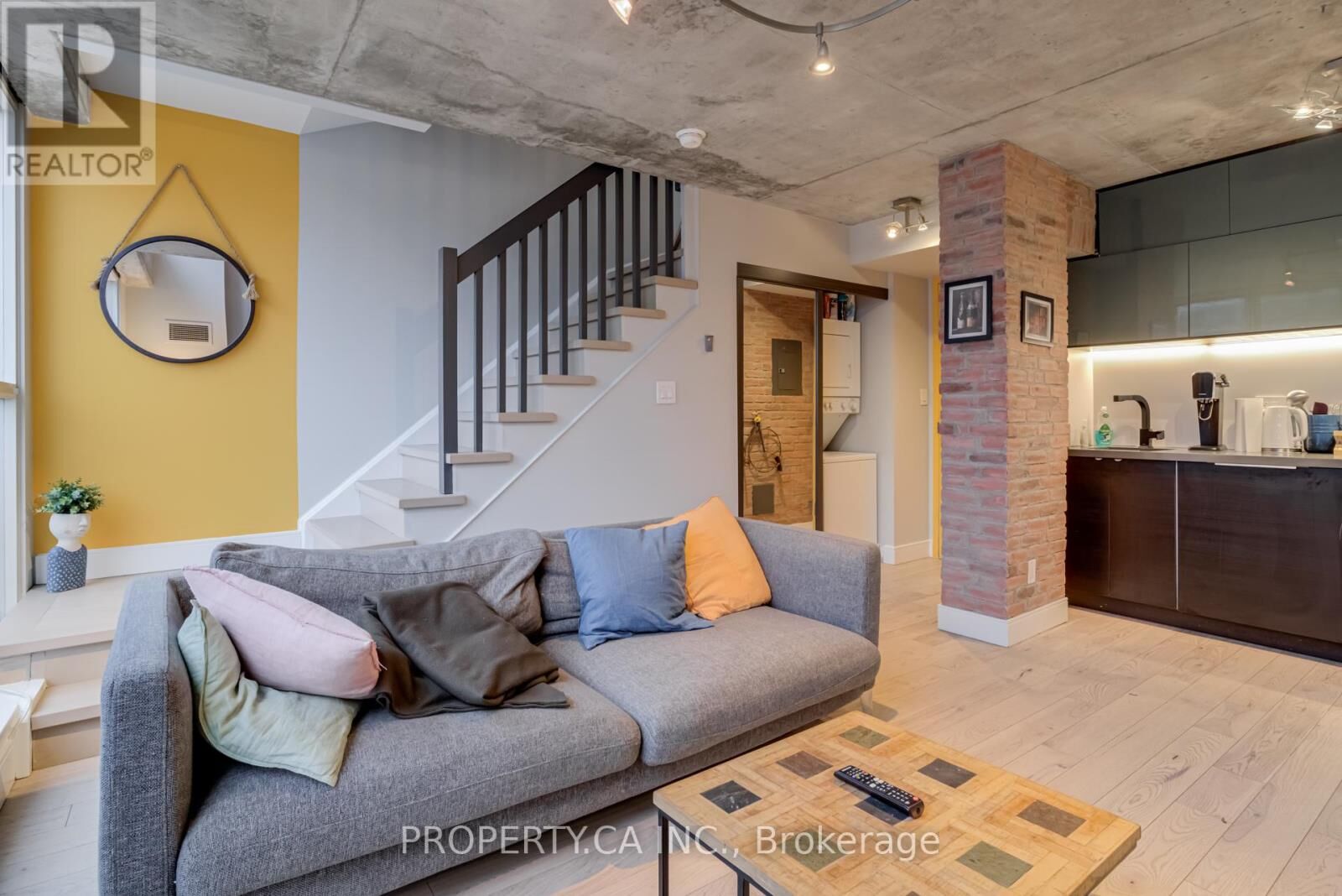 Property Photo:  1029 King Street West 1011  ON M6K 3M9 