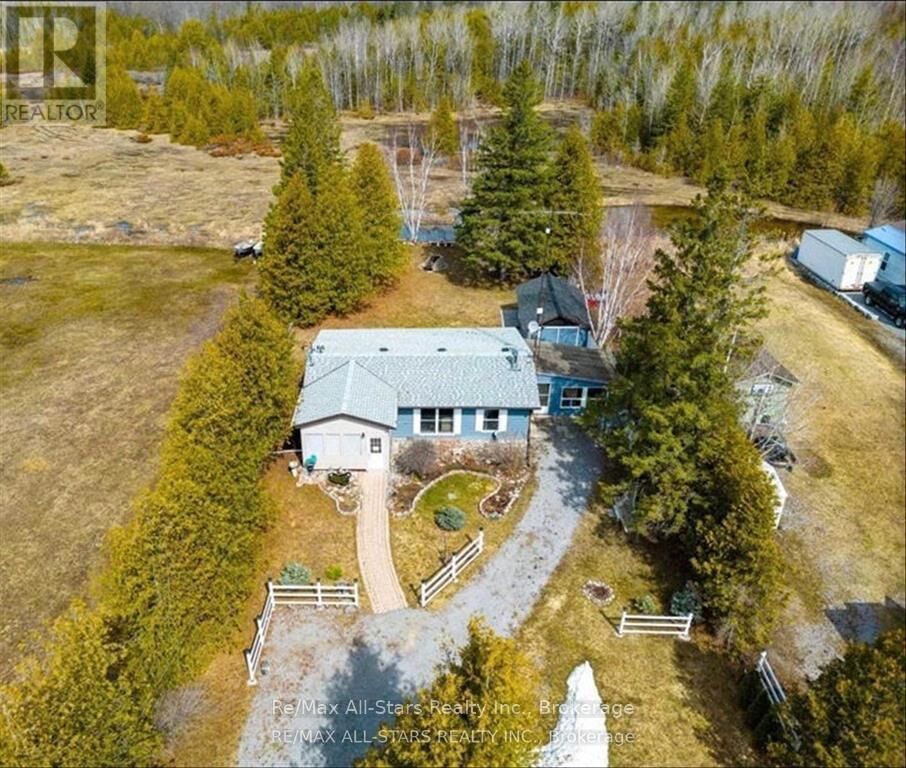 Property Photo: 220 McGuire Beach Road ON K0M 2B0
