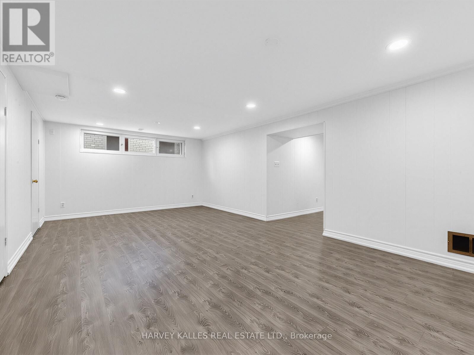 Property Photo:  16 Terrydale Drive Basement  ON M3H 5M6 