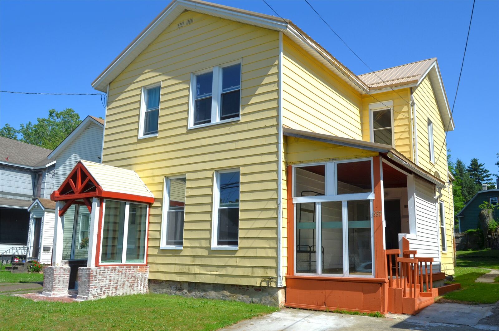 Property Photo:  837 E 21st Street  PA 16503 
