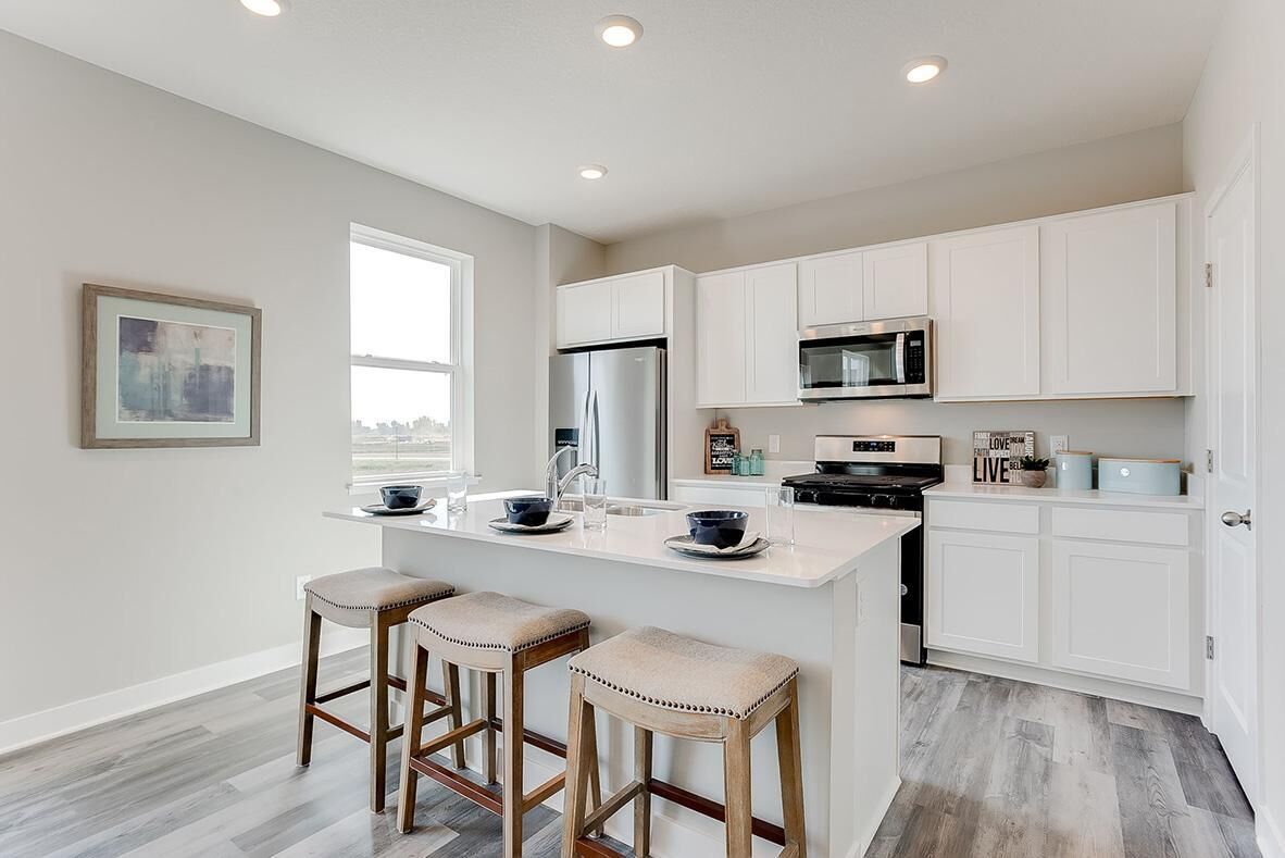 Property Photo:  1730 Denali Drive  MN 55379 