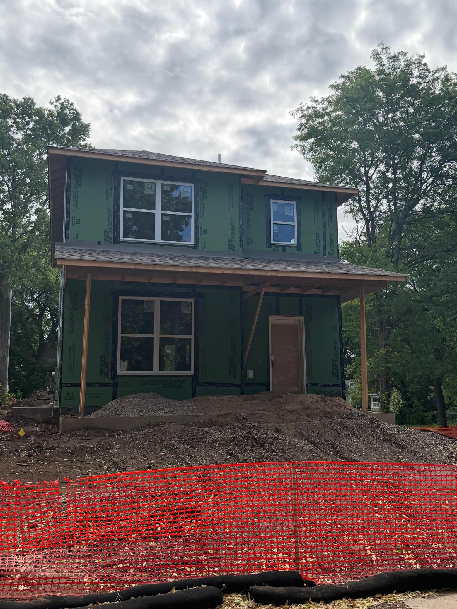 Property Photo:  1400 Morgan Avenue N  MN 55411 