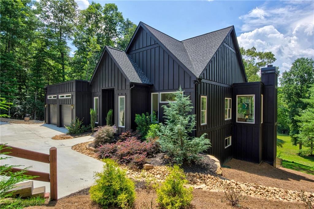 Property Photo:  2973 Panorama Drive  GA 30571 