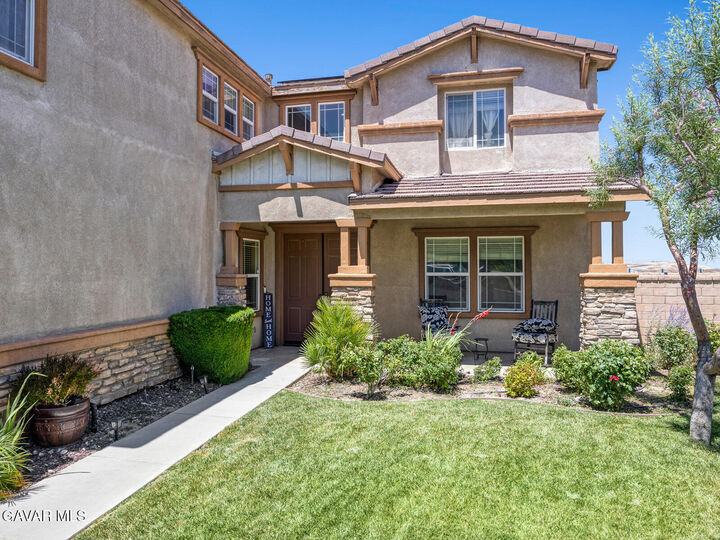 Property Photo:  37337 Verbena Court  CA 93551 