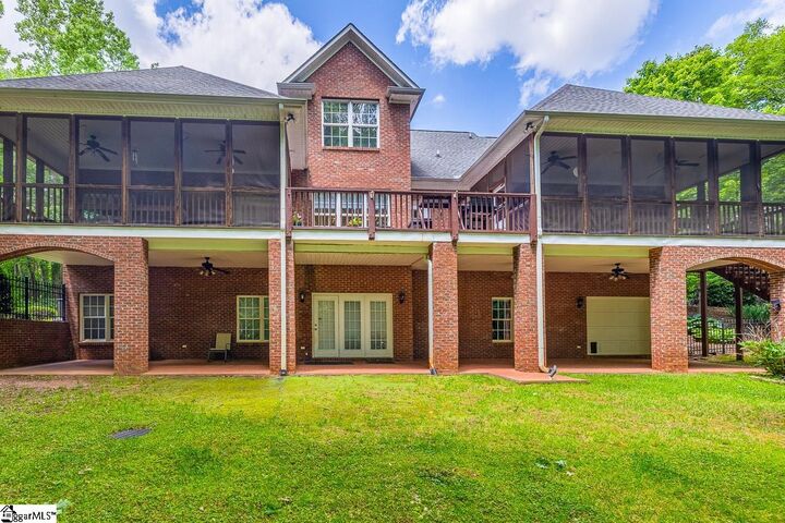 Property Photo: 117 Sugarmill Lane SC 29369