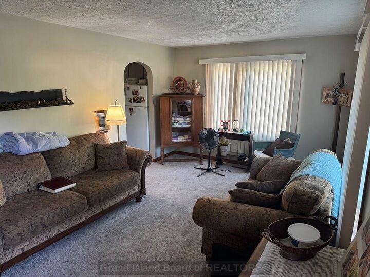 Property Photo: 316 E 19th St NE 68801