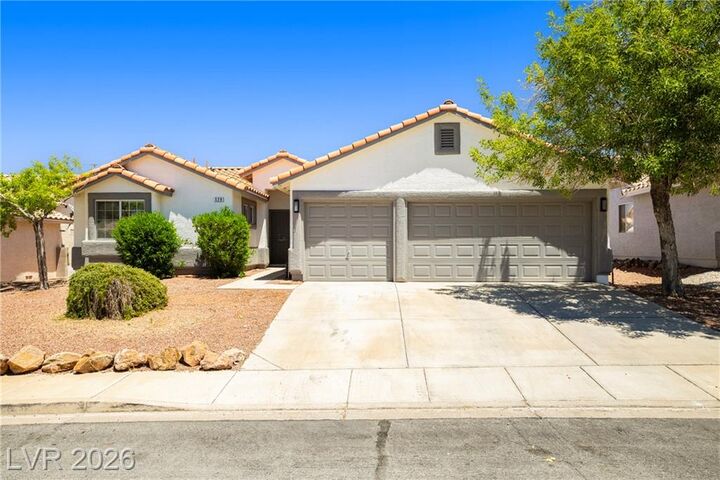 Property Photo: 528 Don Tomas Court NV 89015