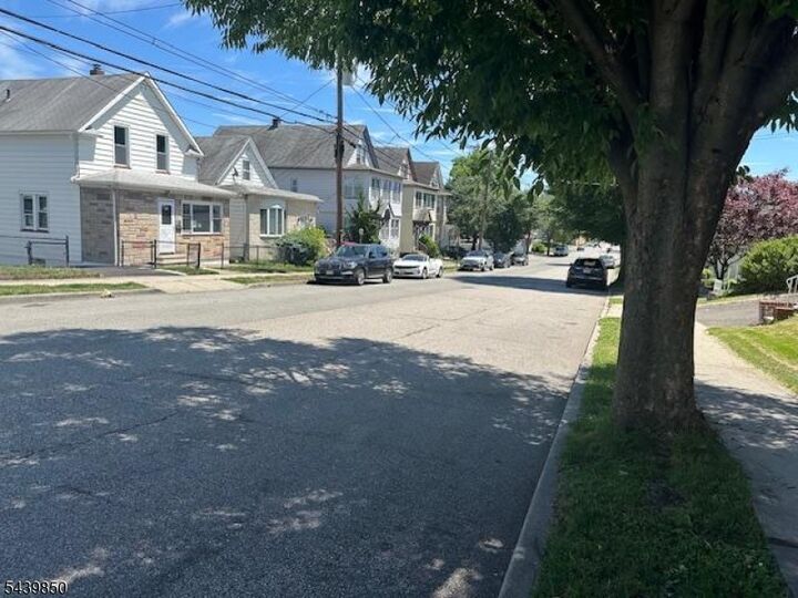 Property Photo: 70 Chestnut St 2nd NJ 07026
