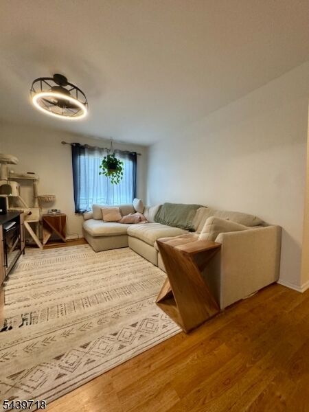 Property Photo: 17329 Aspen Ct NJ 07874