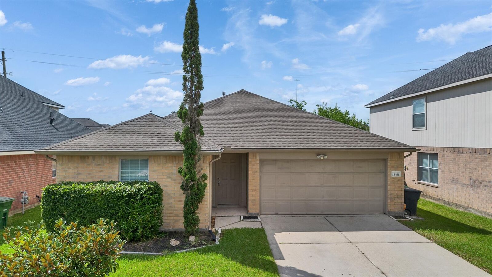 Property Photo: 13431 Rural Oak Street TX 77034