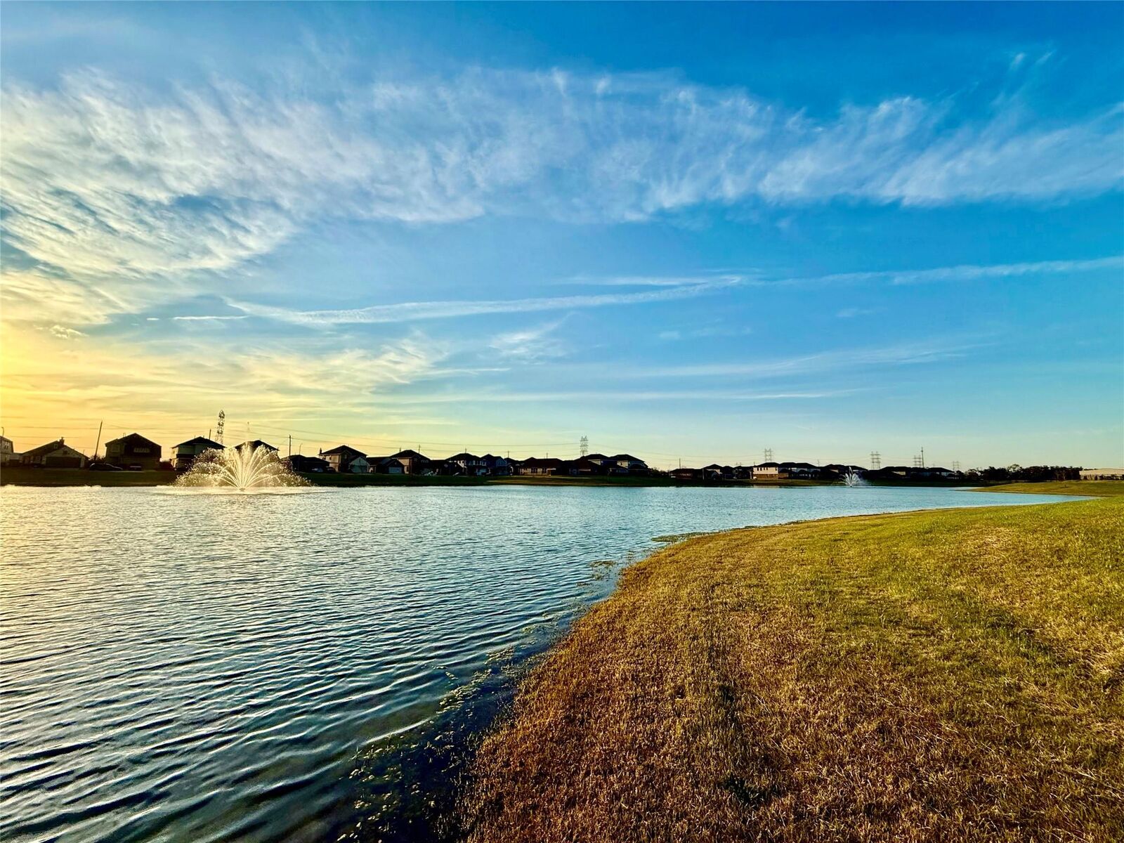 Property Photo:  15515 Islandview Lane  TX 77053 