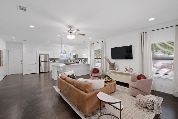 Property Photo: 12927-101 Berthoud Lane TX 78249