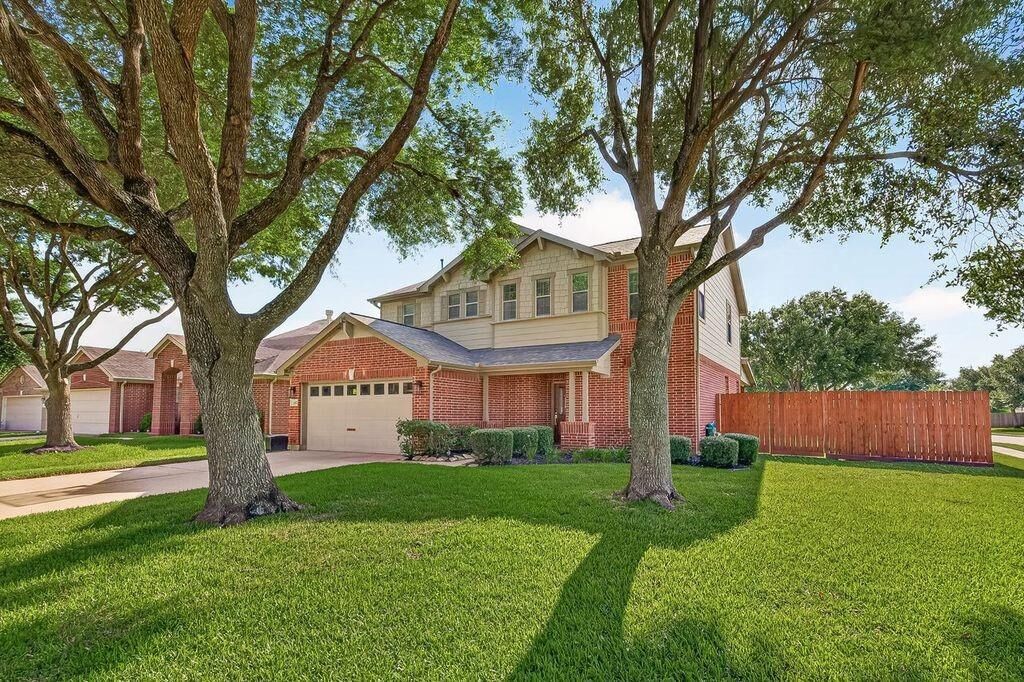 Property Photo:  2302 Aspenfield Lane  TX 77450 