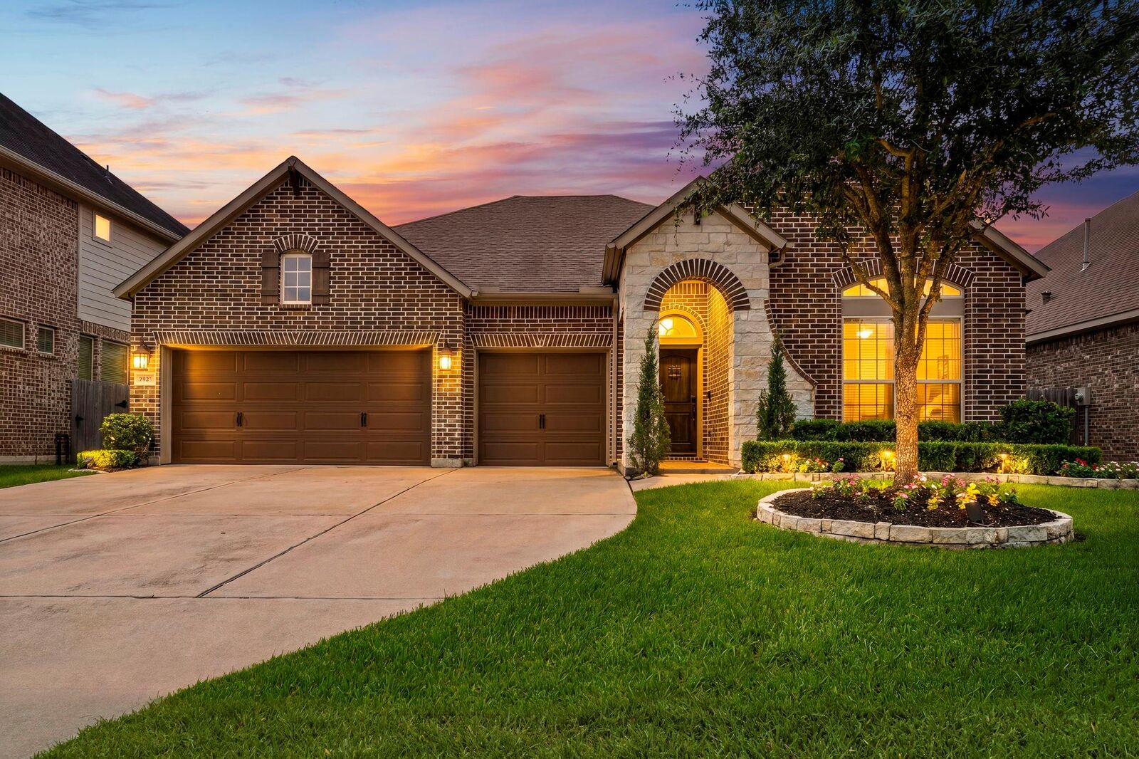 Property Photo: 31260 New Forest Park Lane TX 77386