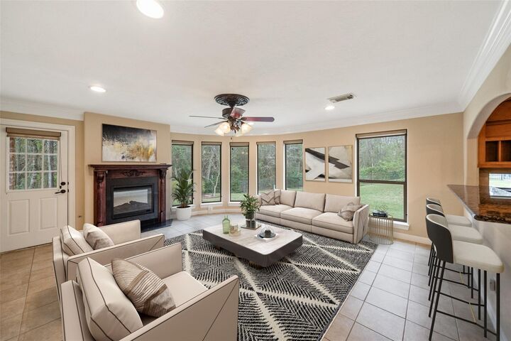 Property Photo:  901 Longmire Road 28  TX 77304 