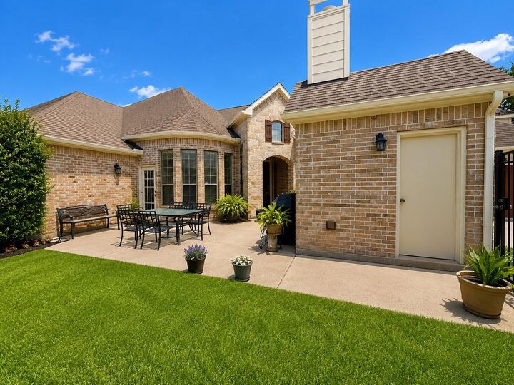 Property Photo: 14834 Ashford Springs Lane TX 77396