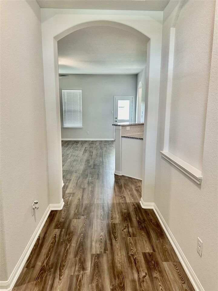 Property Photo: 509 Turtle Dove Drive TX 77474