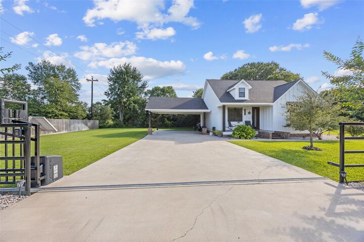 Property Photo:  2021 Strangmeier Road  TX 77833 