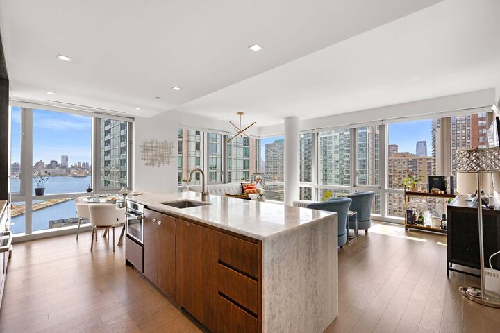 Property Photo:  75 Park Lane South 1607  NJ 07310 