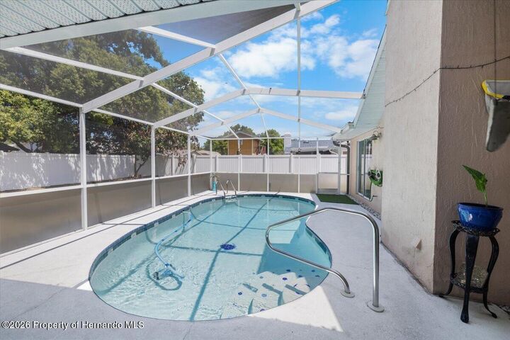 Property Photo: 1279 Deltona Boulevard FL 34606