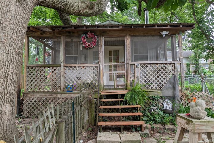 Property Photo: 920 N Madison Street IN 47404