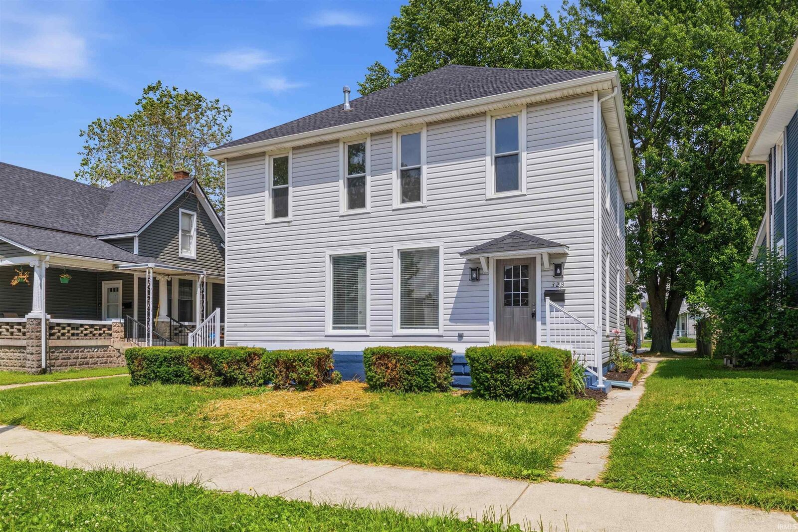 Property Photo:  323 N Main Street  IN 46072-1314 