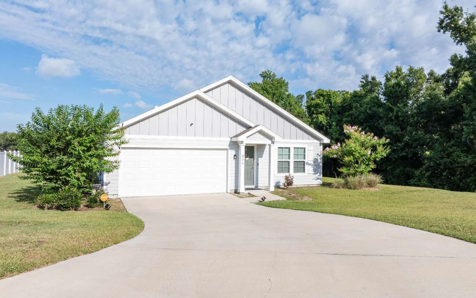 Property Photo: