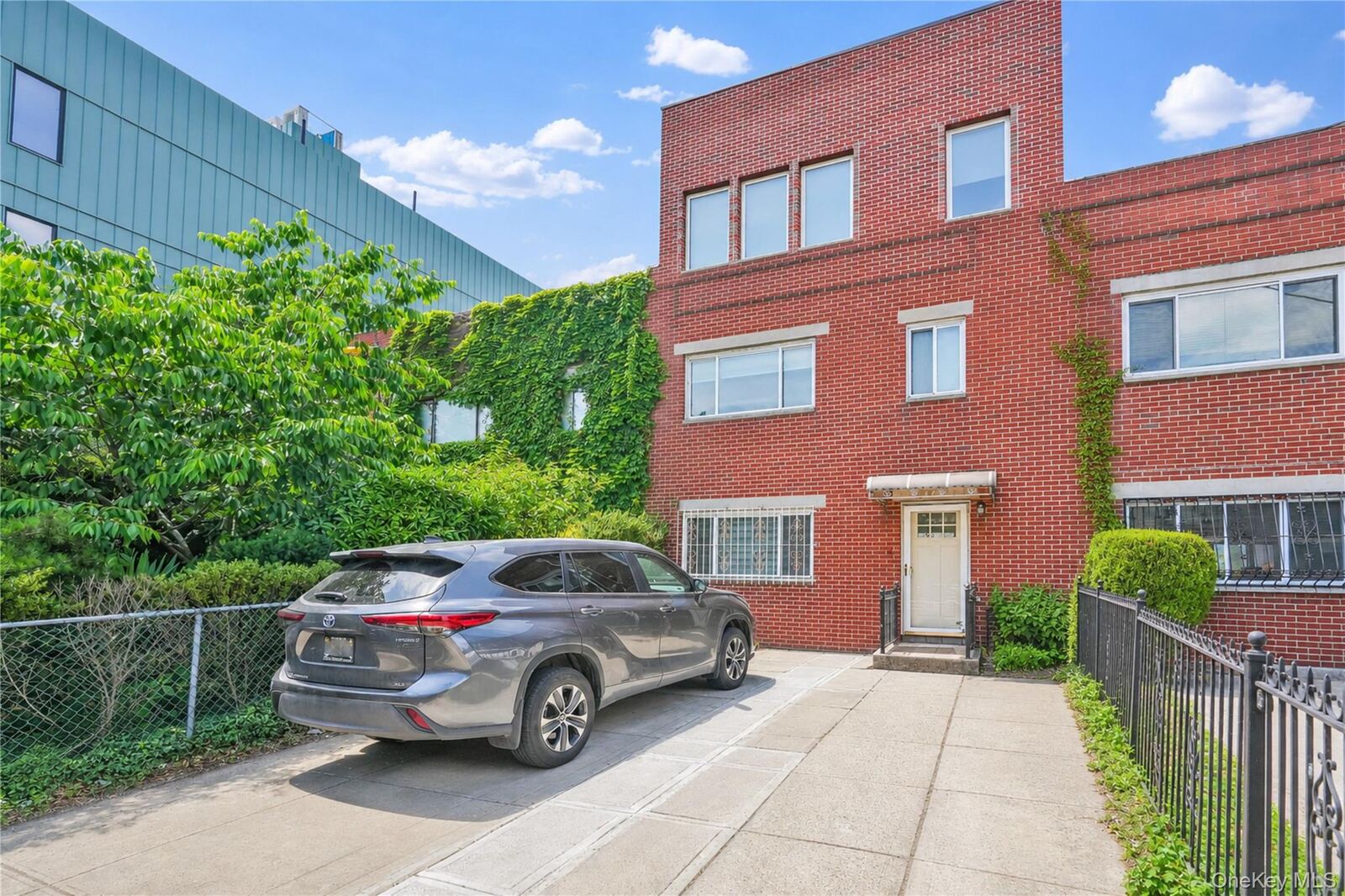 Property Photo: 925 Hart Street NY 11237