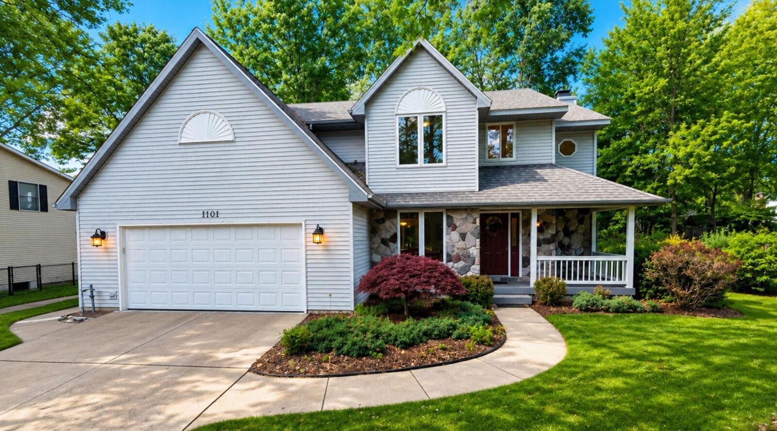 Property Photo:  1101 Whispering Oak  MI 48642 