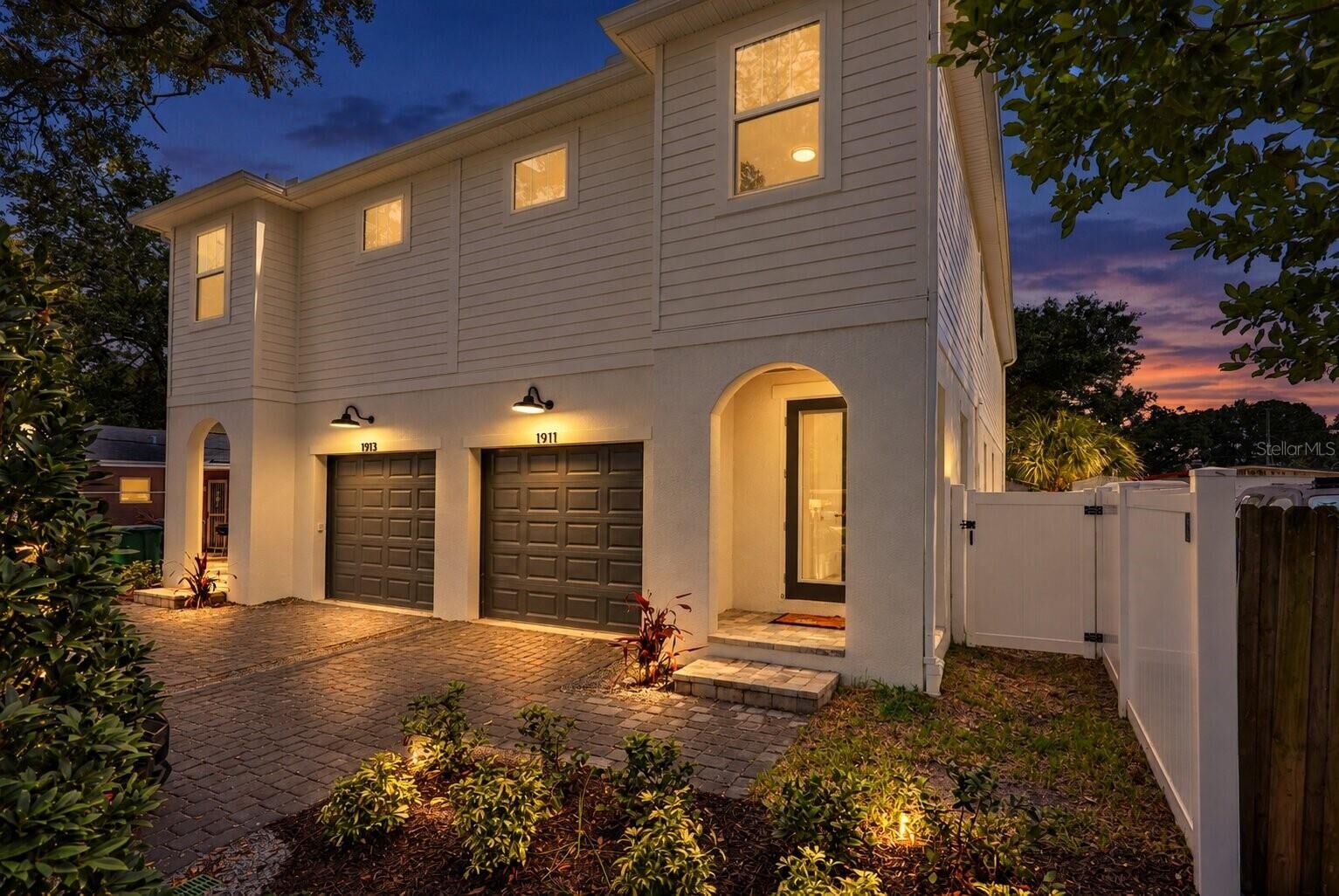 Property Photo: 1911 W Beach Street FL 33607