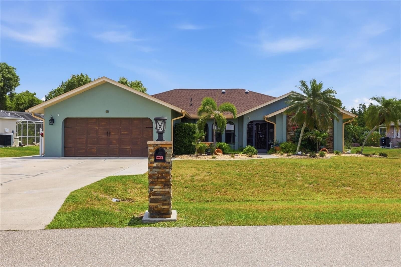 Property Photo:  334 San Cristobal Avenue  FL 33983 