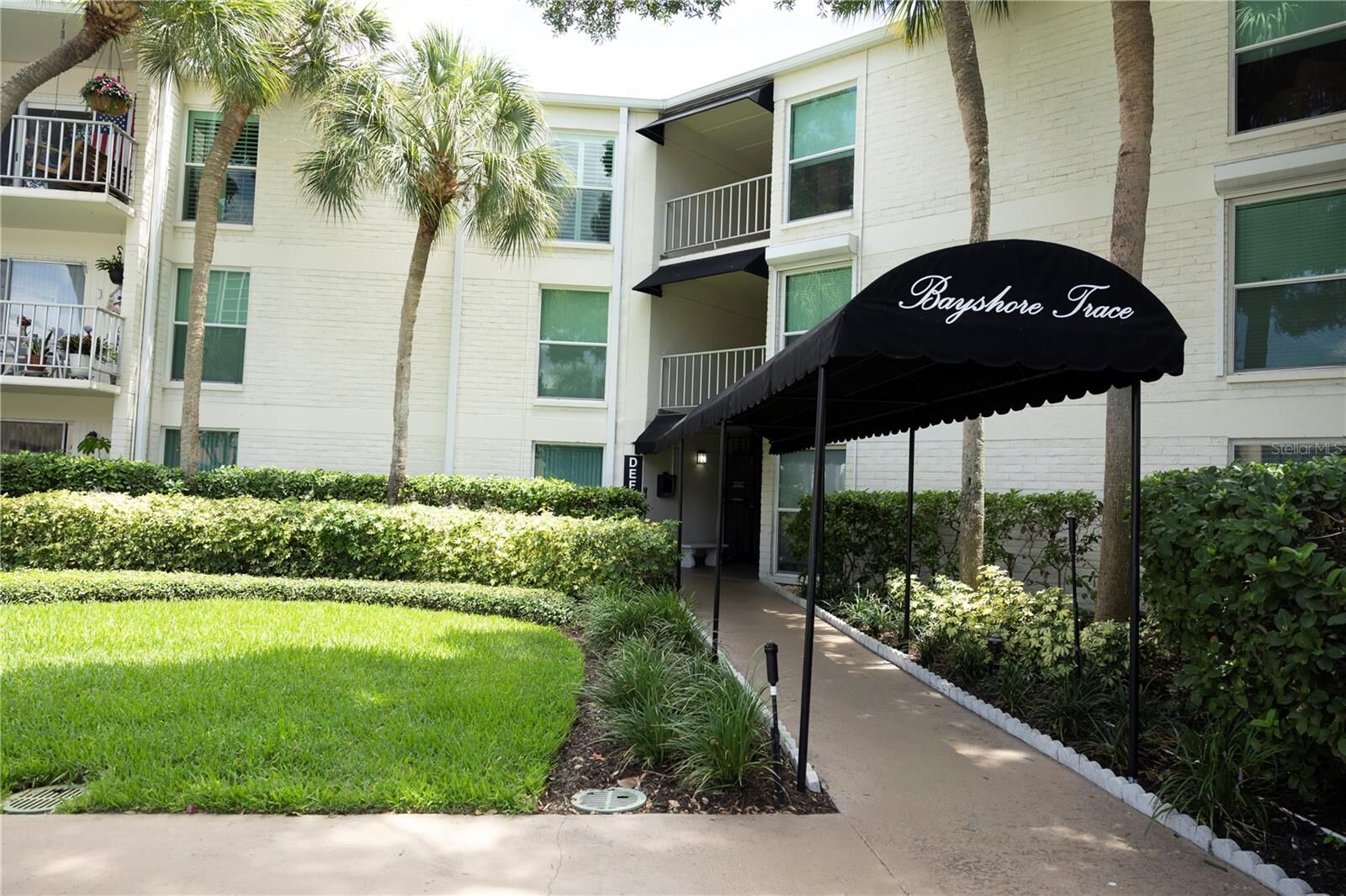 Property Photo: 3325 Bayshore Blvd Bayshore Blvd Boulevard SE E35 FL 33629