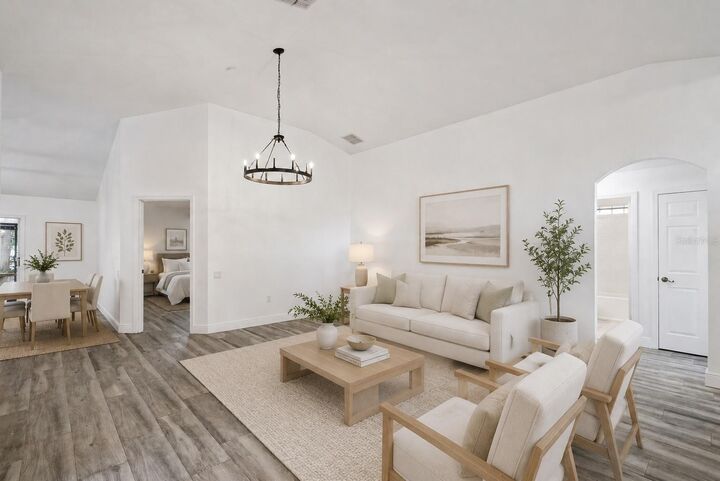 Property Photo: 6307 Huntsville Street FL 32819