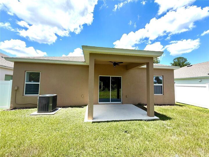 Property Photo: 9136 Cape Cod Road FL 32724