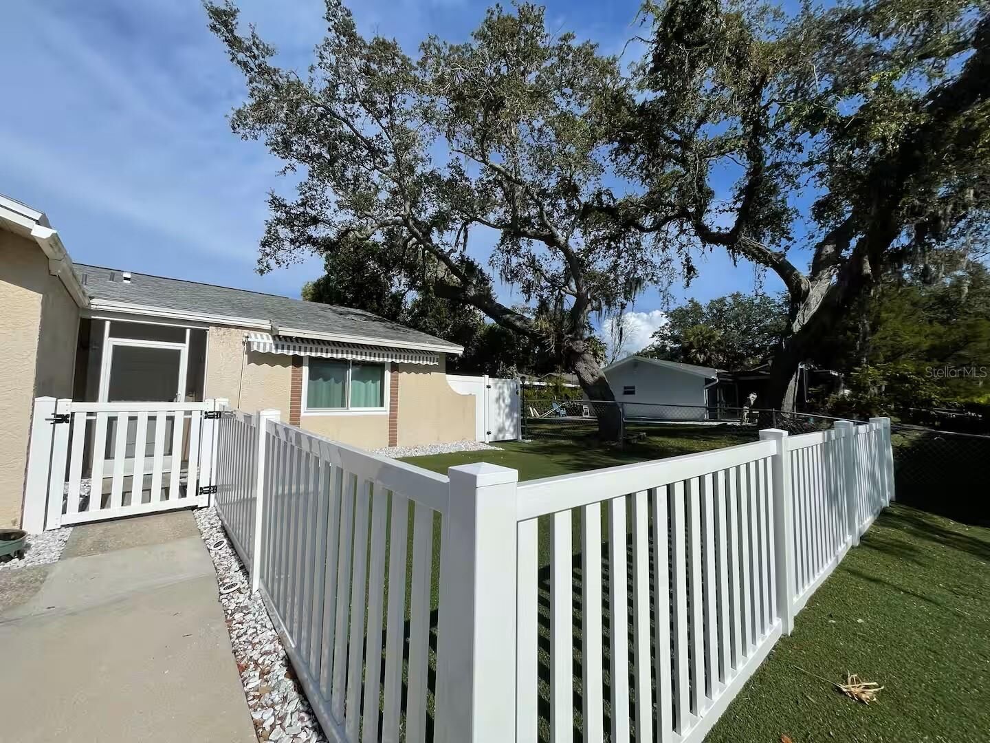 Property Photo:  2107 Grove Valley Avenue  FL 34683 