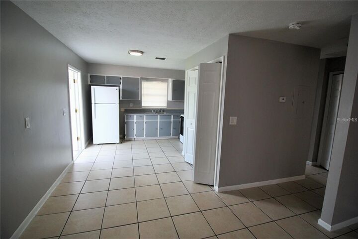 Property Photo: 9418 N 50th Street B FL 33617