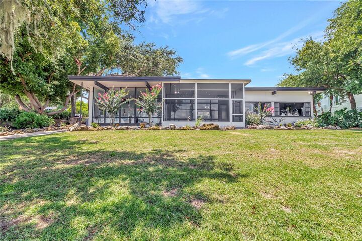 Property Photo:  11900 Elbert Street  FL 34711 