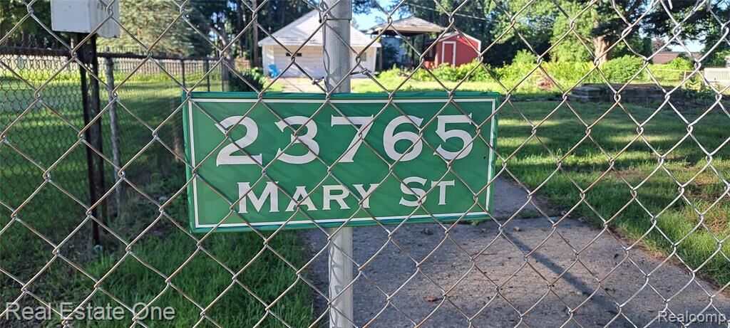 Property Photo: 23765 Mary Street MI 48180 2336