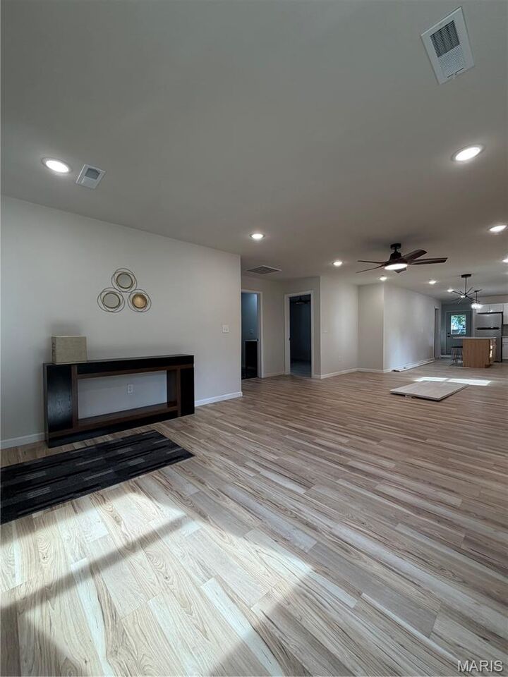 Property Photo:  214 Cook Avenue  MO 63740 
