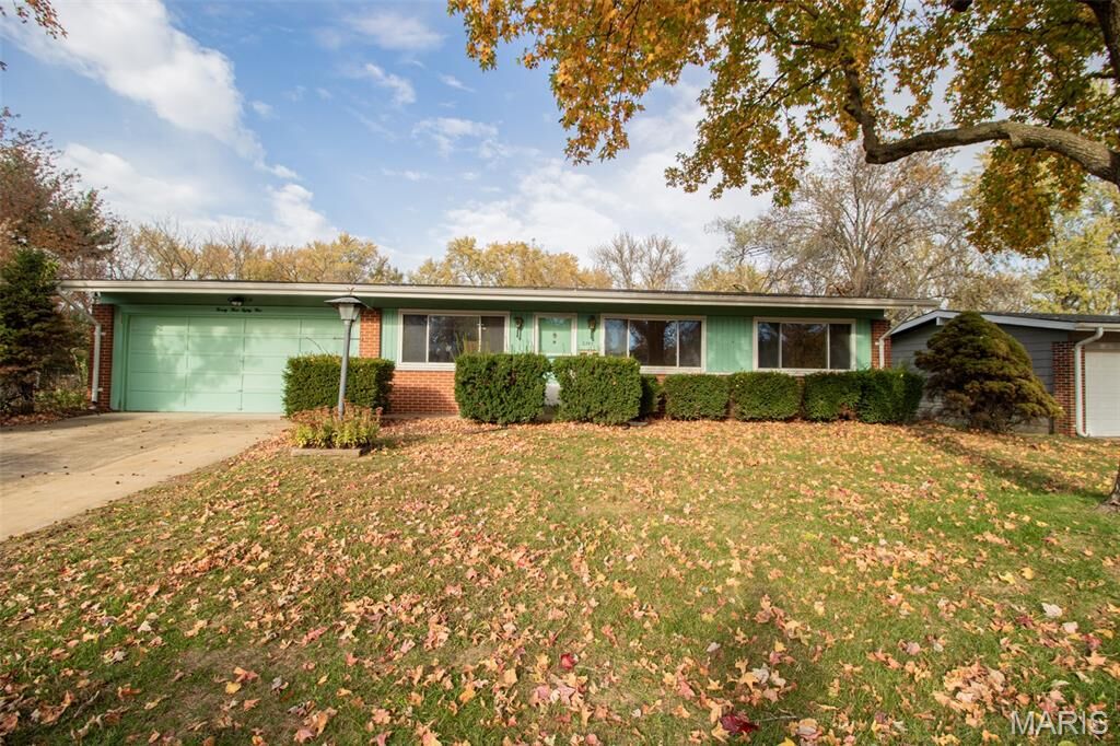 Property Photo:  2385 Palomino Lane  MO 63033 